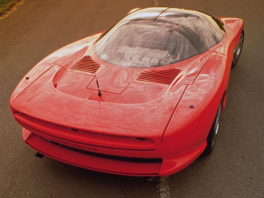  Chevrolet Corvette Indy Concept 1986 года  (фото 15 из 19)